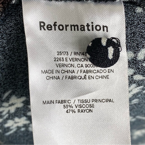 REFORMATION Locklin Floral Print Dress in Black Sz 4 Cottagecore Feminine Midi - Picture 11 of 15